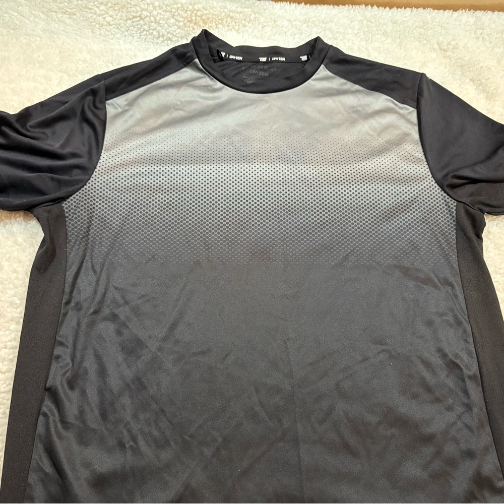 Tek Gear Black and Gray Short Sleeve Tee | Dry Tek  SMALL